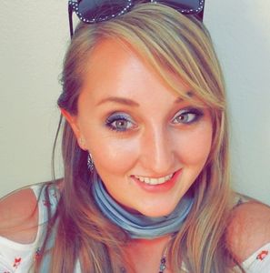 Meet your Posher, Ali